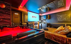 LA GOLDEN ROOM - Suite de Luxe avec Jacuzzi